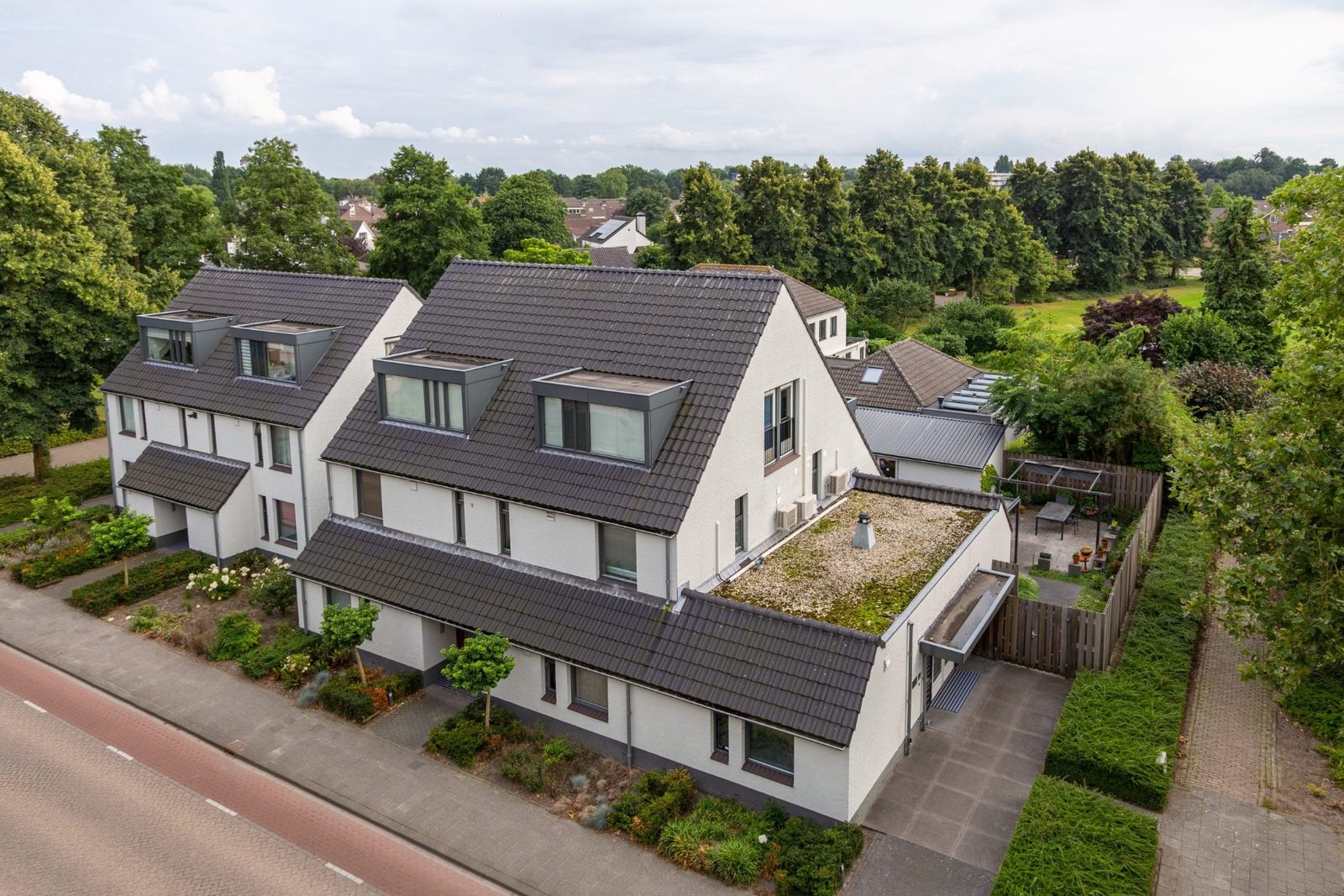 Het appartementencomplex van Wooninitiatief Best in het centrum van Best